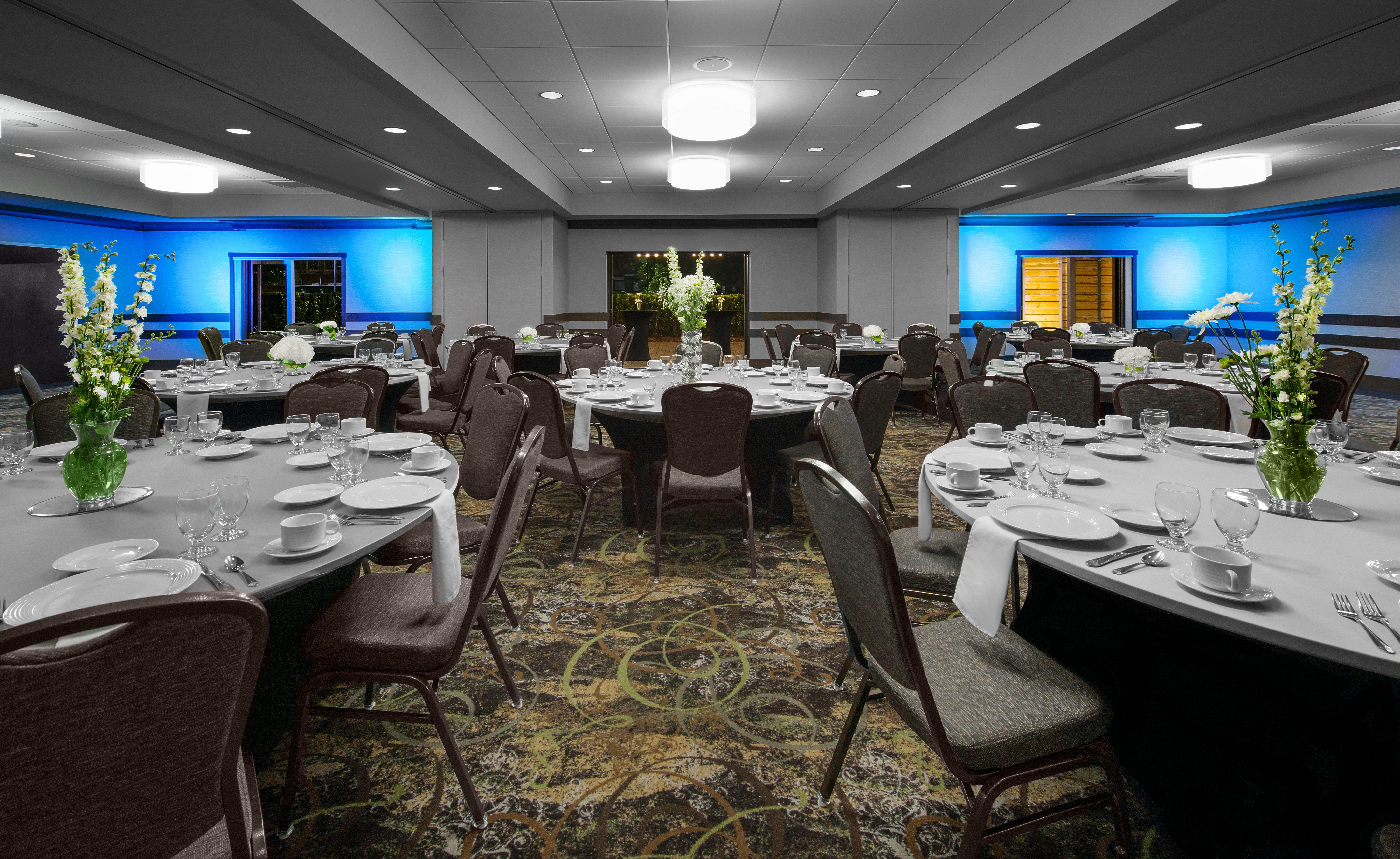 Holiday Inn Nashville - Vanderbilt - Dwtn By Ihg Exterior photo
