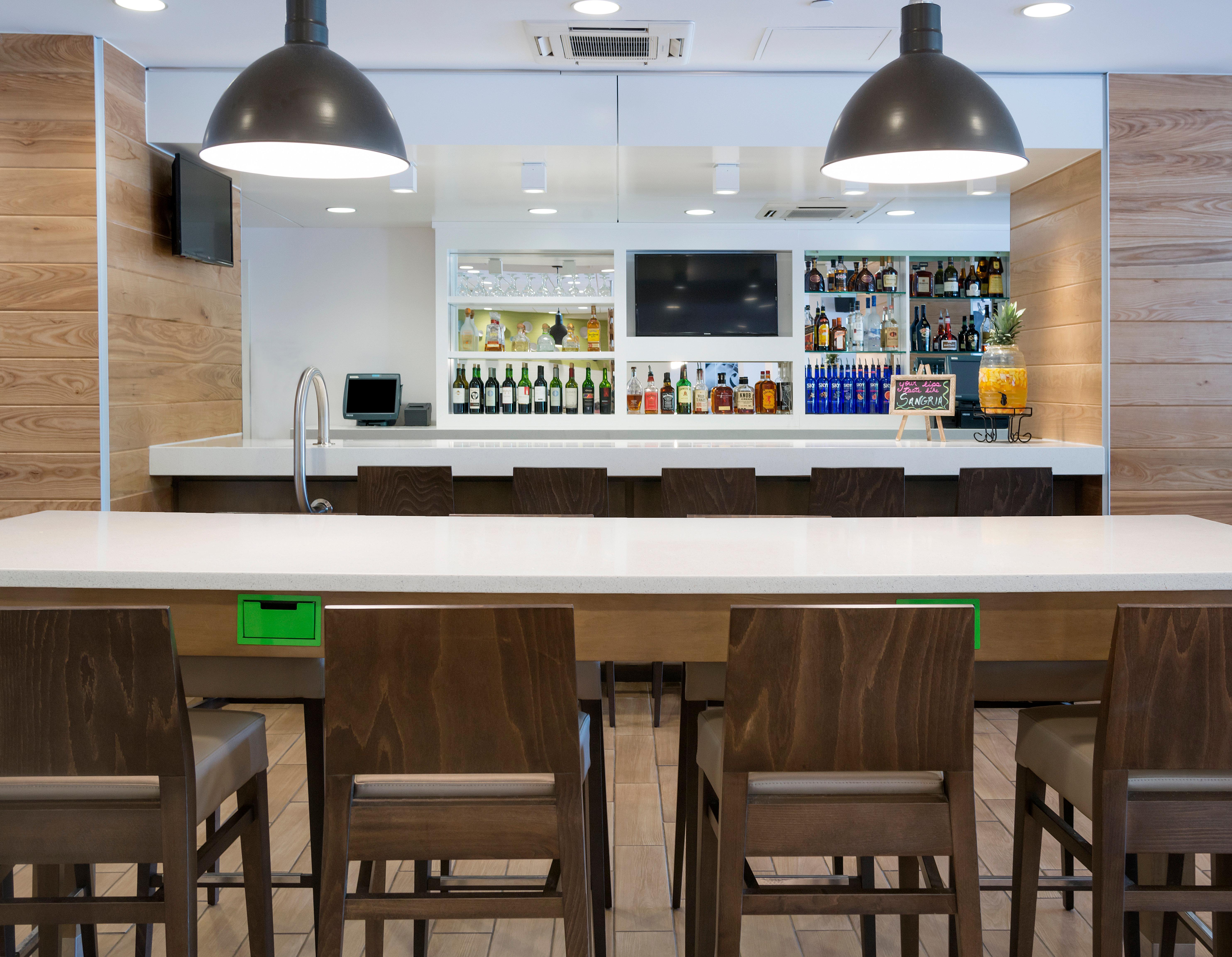 Holiday Inn Nashville - Vanderbilt - Dwtn By Ihg Exterior photo