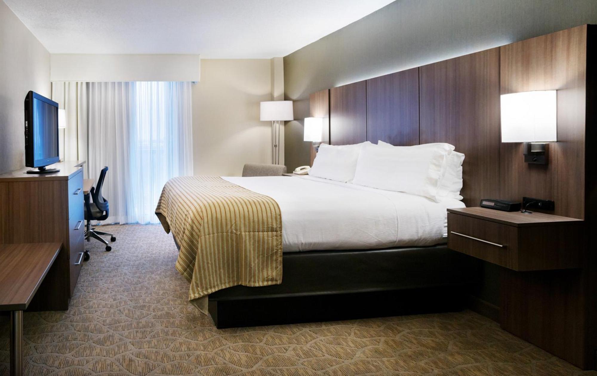 Holiday Inn Nashville - Vanderbilt - Dwtn By Ihg Exterior photo