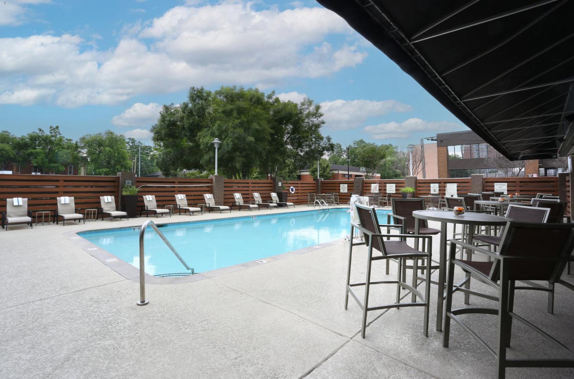 Holiday Inn Nashville - Vanderbilt - Dwtn By Ihg Exterior photo